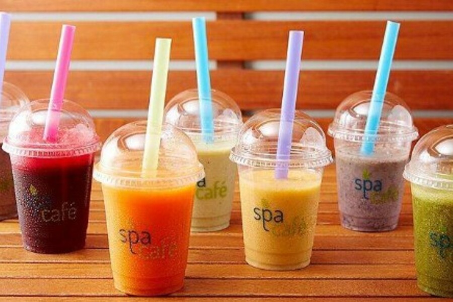 Celebrity Cruises - Celebrity Millennium - Spa Cafe & Juice bar smoothies.jpg